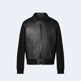 루이비통 엠버스드 모노그램 믹스 레더 블루종 1A9K33