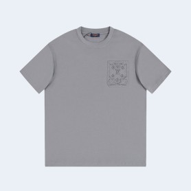 루이비통 디보스드 3D 로고 프린트 티셔츠 그레이