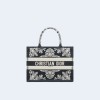 디올 코르넬리 이펙트 북 토트 미디움 백