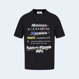 메종 마르지엘라 멀티 컬러 로고 티셔츠 블랙