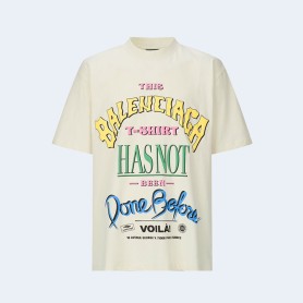 발렌시아가 낫 빈 던 오버사이즈 티셔츠